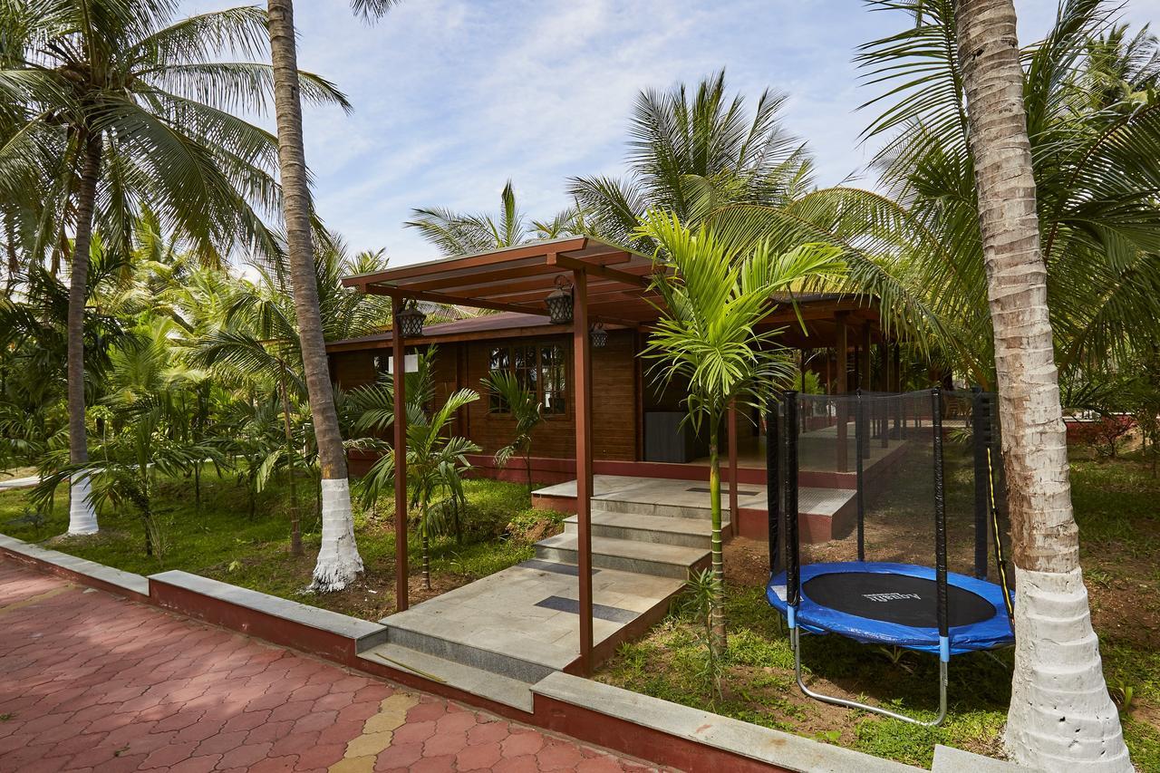 Sterling Anaikatti Hotel Varagampadi Exterior photo